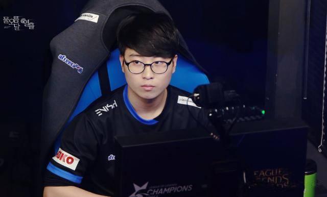 关键战术与 关键战术与