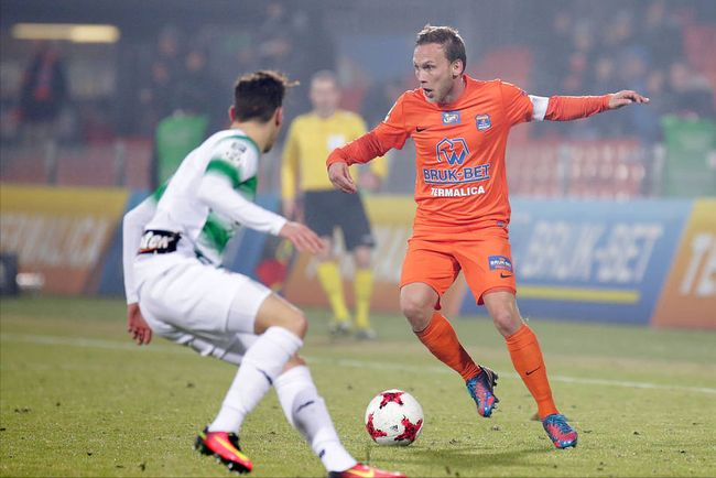 的交汇处 的交汇处