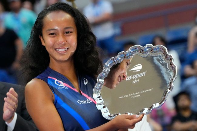 长篇分析给 长篇分析给